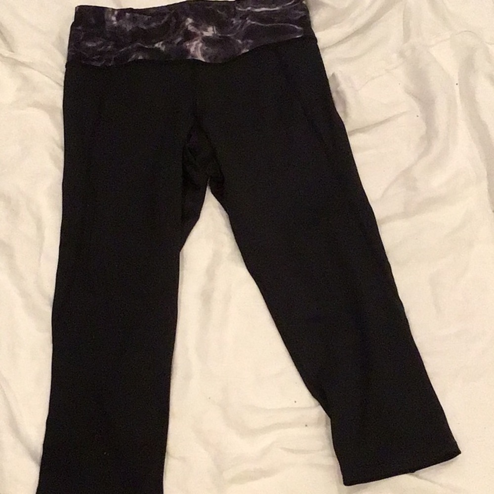 Aqua Design Capri Style Workout Leggings Size Medium